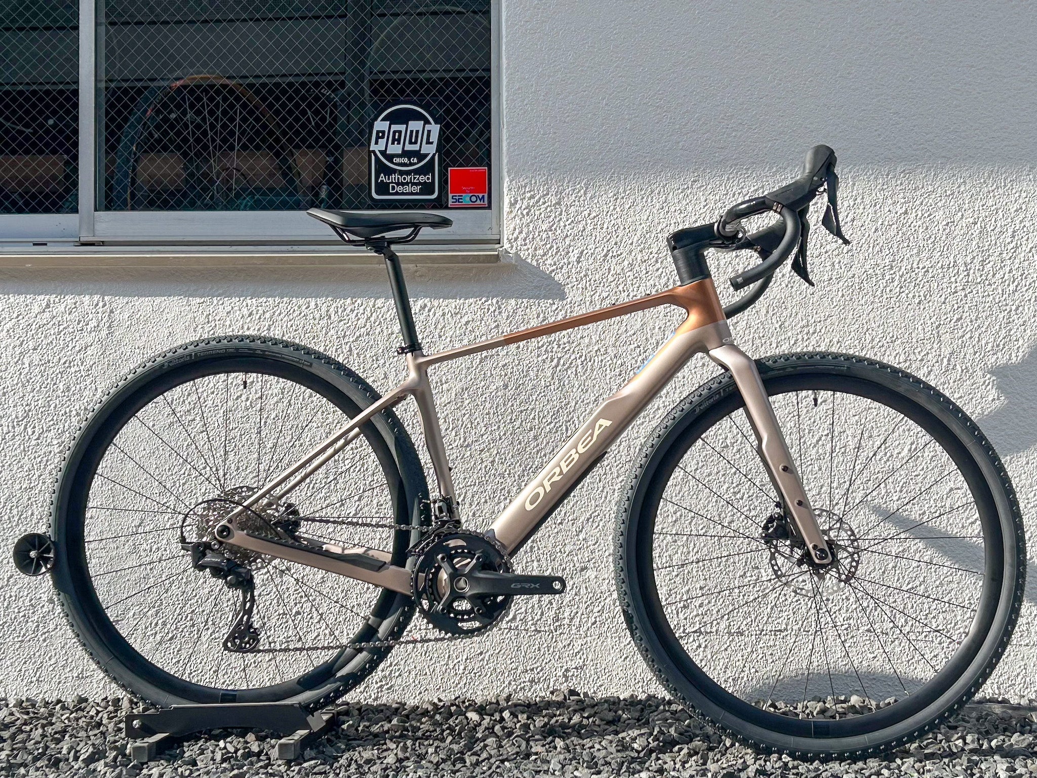 楽しいを追求する自転車ショップ – Grumpy Bike Shop