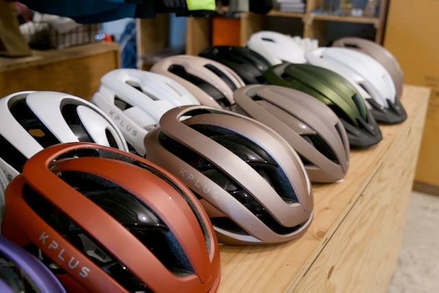 自分にぴったりなヘルメットを見つけよう!! KPLUSヘルメットのポップアップ開催中【7月14日(月)まで】