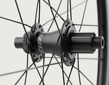 画像をギャラリービューアに読み込む, OQUO RC30 TEAM カーボンホイールセット | エンデュランス・グラベルロード対応 1425g
