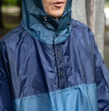 Load image into Gallery viewer, FAIRWEATHER packable rain poncho 2カラー [green/coyote, navy/slate blue] フェアウェザー
