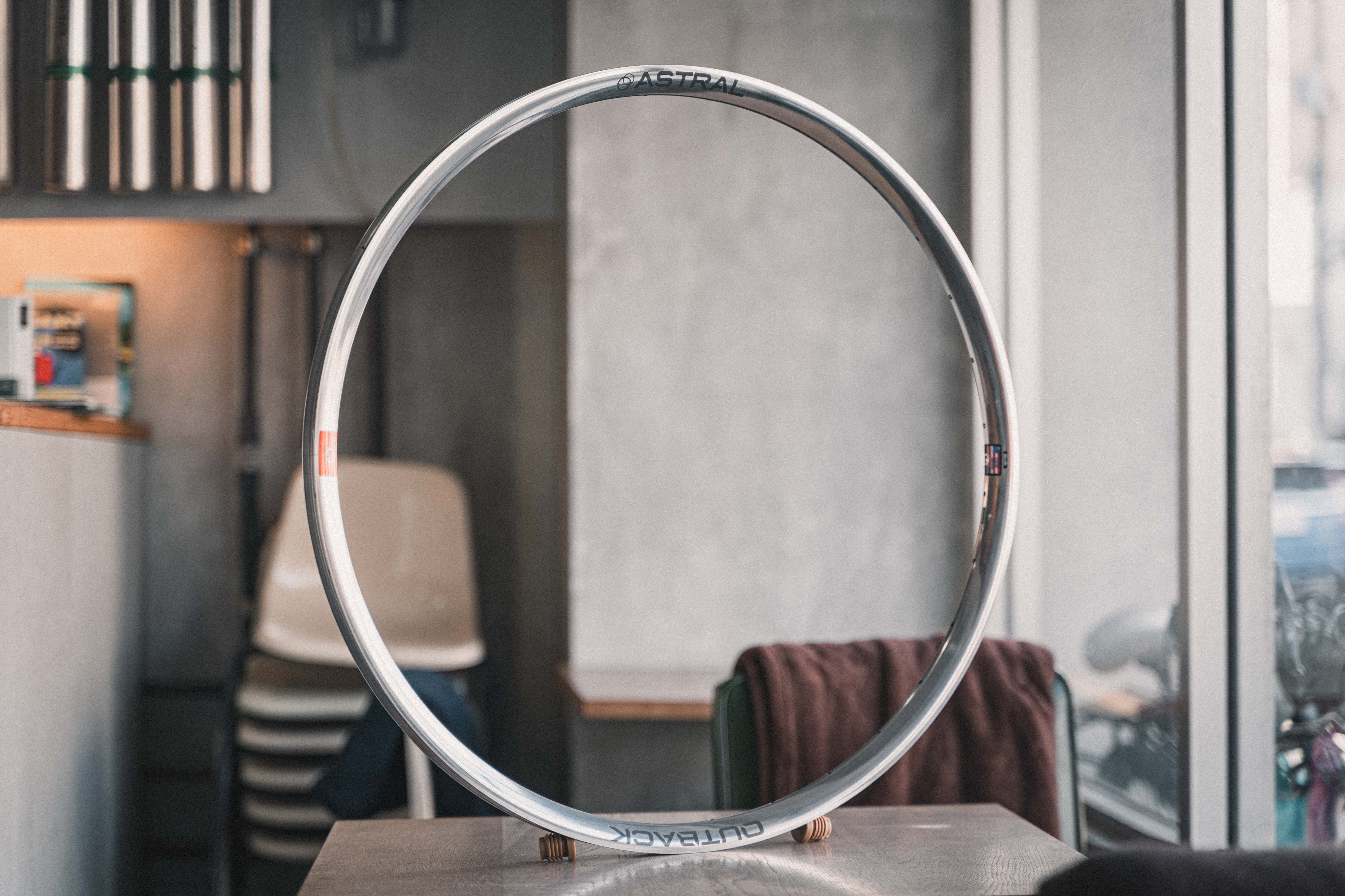ホイール – Grumpy Bike Shop