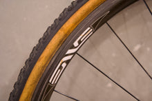 Load image into Gallery viewer, 【中古】ENVE x Chrisking チューブラーホイールセット リムブレーキ用
