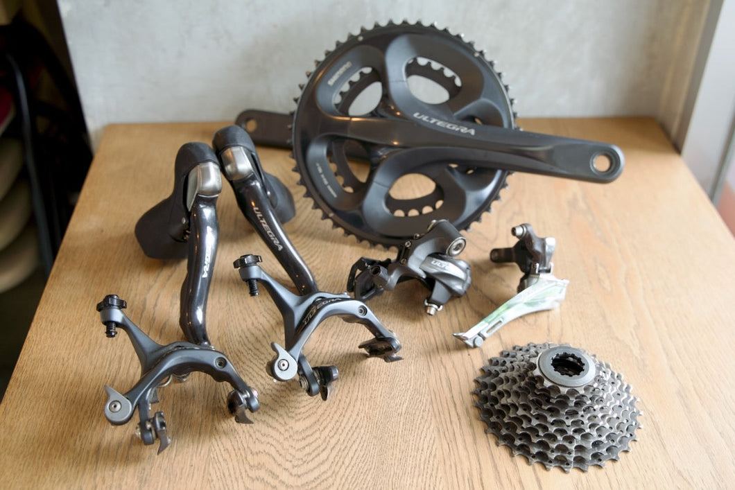 【中古】Shimano ULTEGRA 6700番 コンポーネントセット