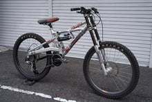 Load image into Gallery viewer, 【中古】Cannondale JUDGE DH Team
