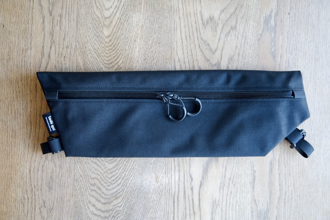 tade qui / Blanket / Frame bag / cordura 1000D / Black