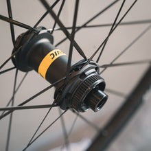 Load image into Gallery viewer, MAVIC ALLROAD SL DISC (700c) 前後セット マビック
