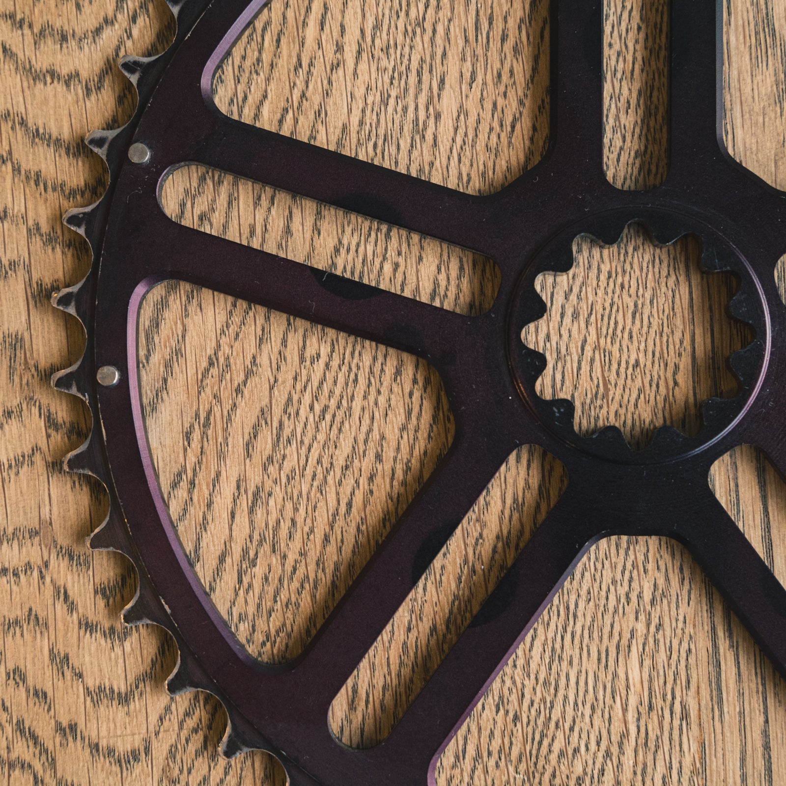 WHITE INDUSTRIES VBCスクエアテーパークランク用チェーンリング WHITE