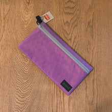 Load image into Gallery viewer, 【中古】BLUE LUG dry pouch (x-pac lavender/gray) Mサイズ ブルーラグ
