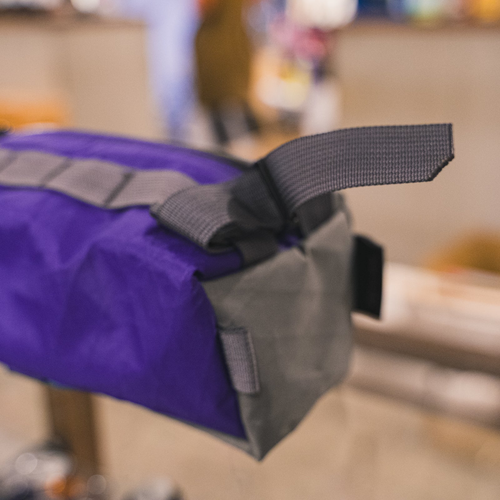 中古】YANCO bar bag (grey/lavender) ハンドルバッグ – Grumpy Bike Shop