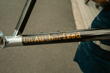 Load image into Gallery viewer, Un Authorized 3 完成車 広島
