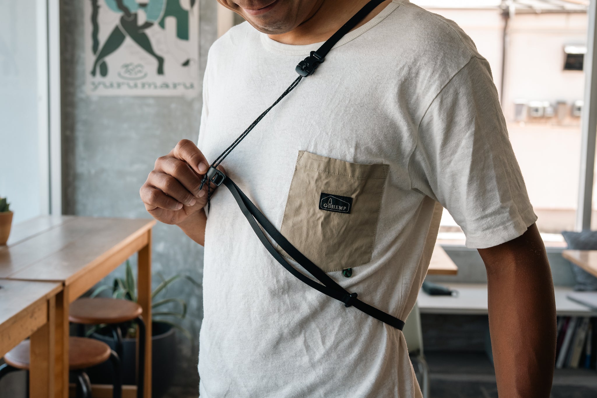 qui tade tadequi　sacoche×SACOCHE（サコッシュ　バイ　サコッシュ） sacoche SACOCHE｜拡張できる2WAYサコッシュ、軽量防水 × アクセサリー