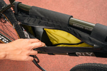 Load image into Gallery viewer, 【中古車】SURLY BRIDGE CLUB Mサイズ Majestic Moss ドロップハンドル・カスタム サーリー ブリッジクラブ
