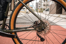 Load image into Gallery viewer, 【中古車】SURLY BRIDGE CLUB Mサイズ Majestic Moss ドロップハンドル・カスタム サーリー ブリッジクラブ
