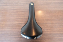 画像をギャラリービューアに読み込む, 【中古】ベルソーサイクルズ レザーサドル（ARAVIS チタンレール）
