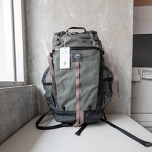 画像をギャラリービューアに読み込む, RawLow Mountain Works Bambi ロウロウマウンテンワークス・バンビ
