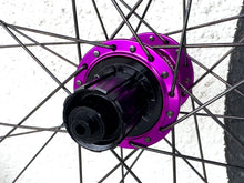 Load image into Gallery viewer, 【中古】Industrynine hydraハブ × Velocity criffhanger 650b ホイール
