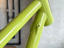 画像をギャラリービューアに読み込む, 【中古】 Breadwinner Goodwater フレーム
