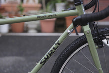 画像をギャラリービューアに読み込む, Surly / Cross Check46
