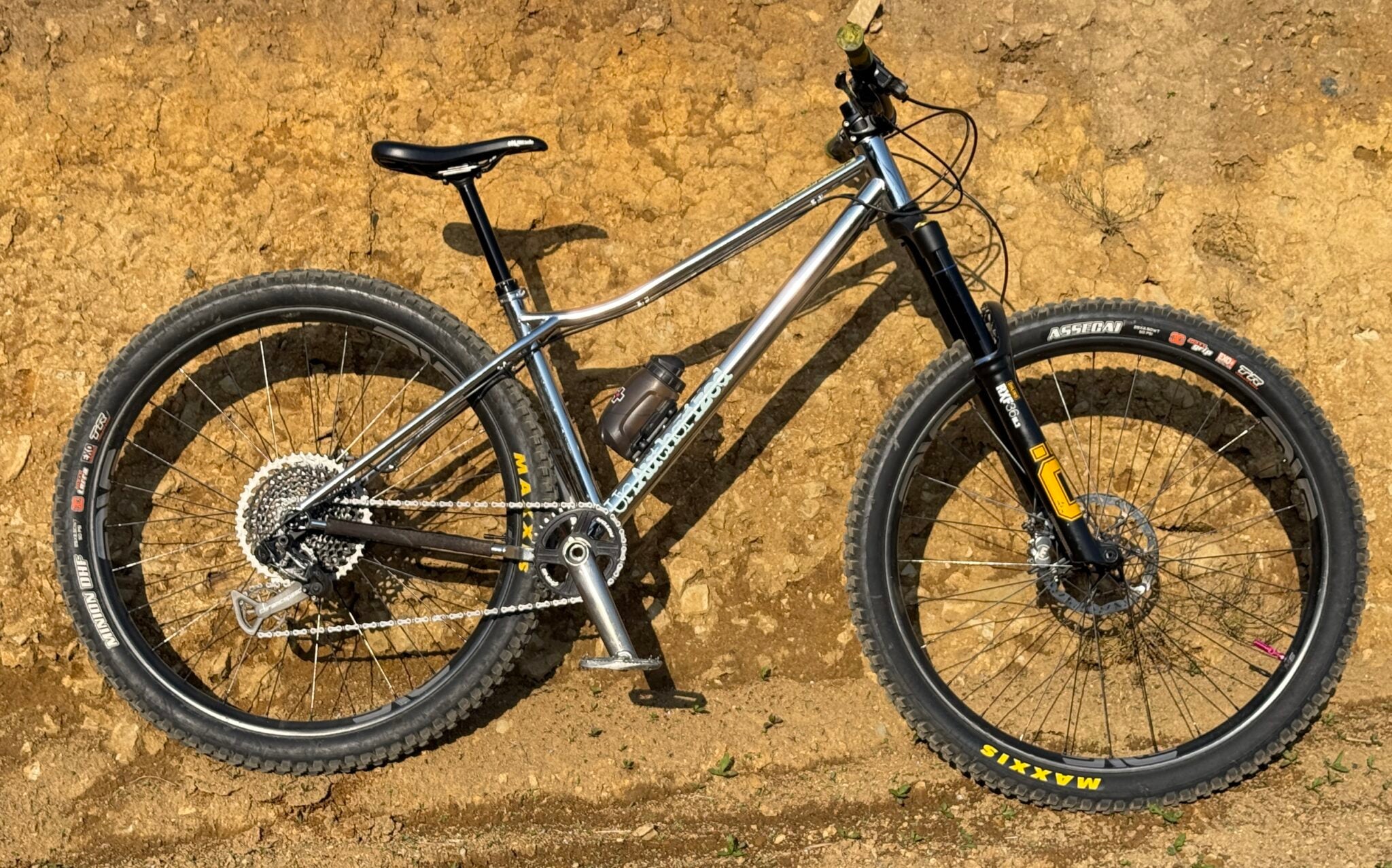 Un Authorized 33rpm (7th) フレームセット アンオーソライズド