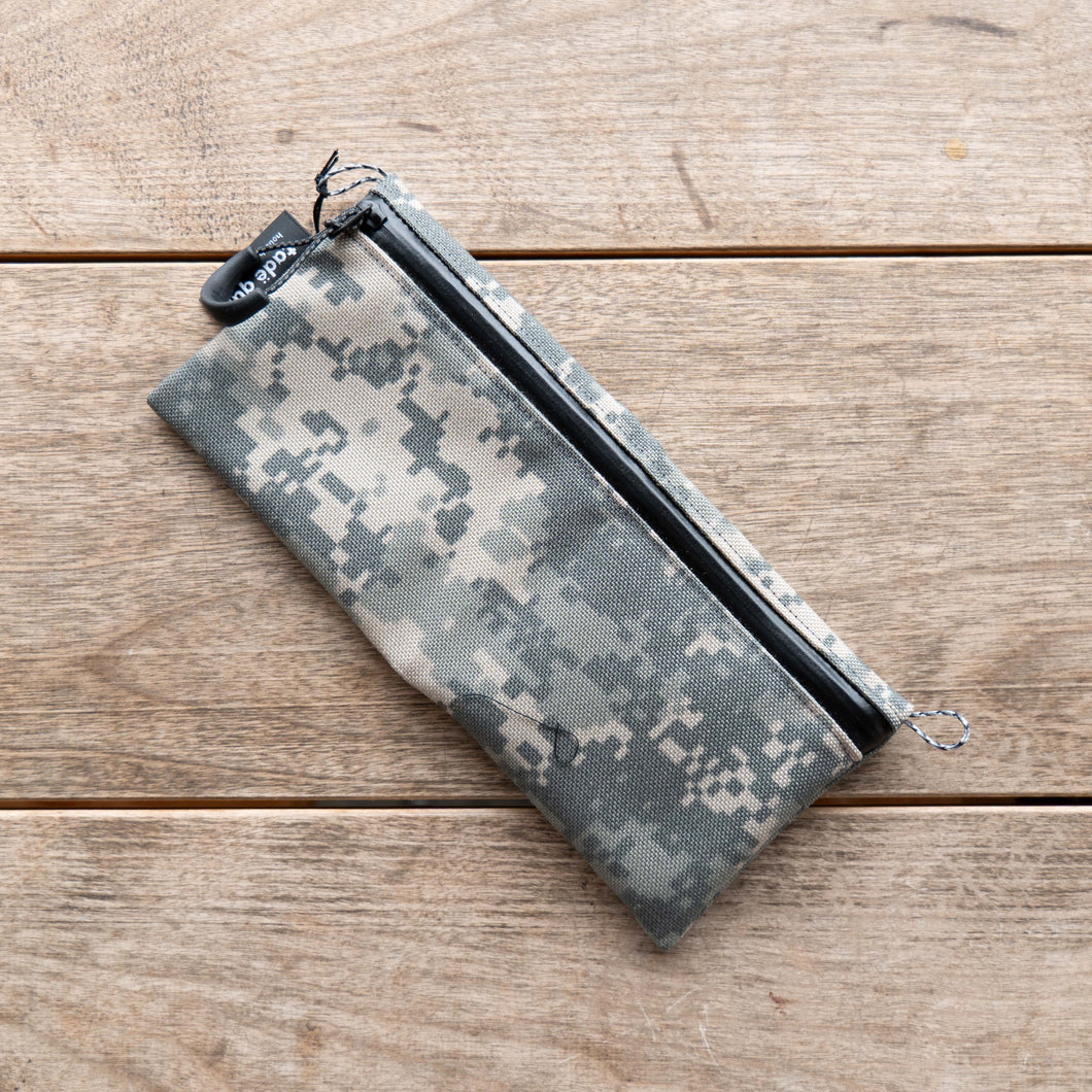 tade qui / riders wallet / CORDURA®︎ 1000D MIL-SPEC / Universal Camoflage Pattern
