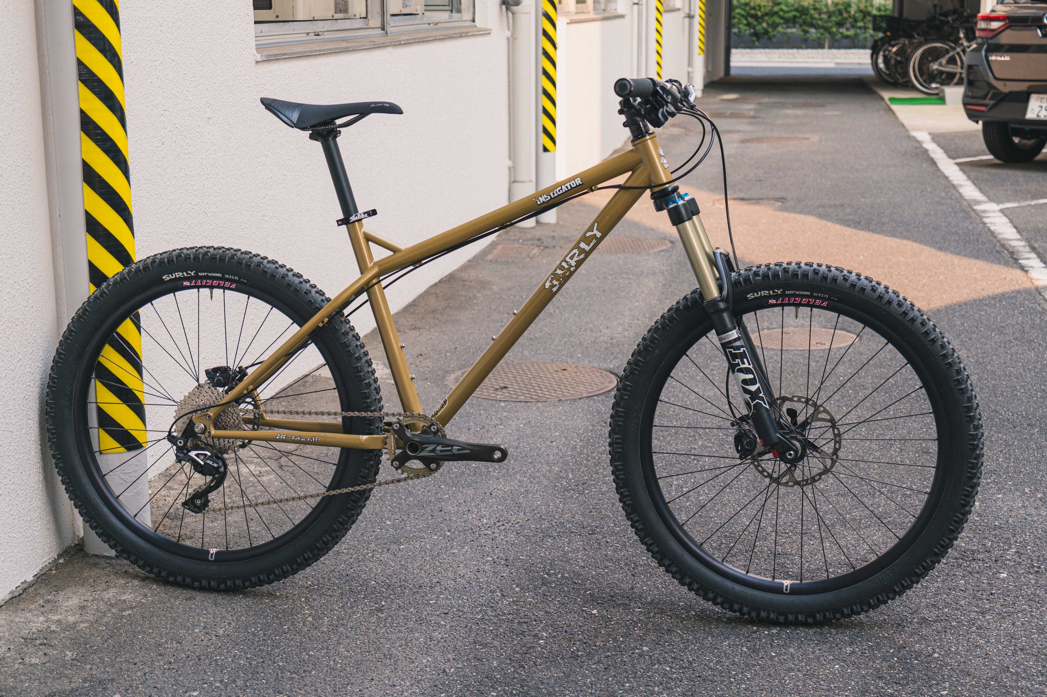 専用surly サーリー 初期 instigator 現状渡し 送料無料】【カスタムモデル】SURLY 【 Straggler 】（サーリー 自転車本体