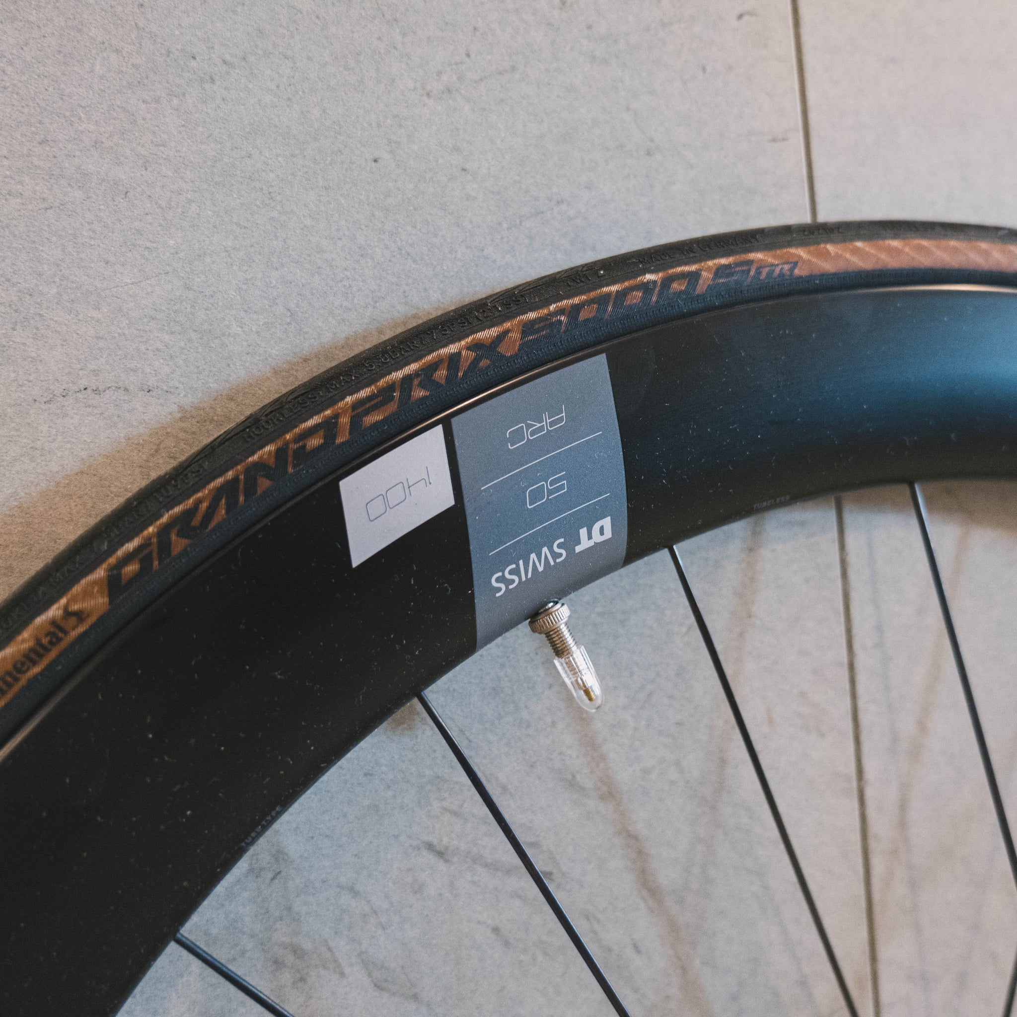 中古】DTSwiss ARC 1400 DICUT 62 カーボンホイールセット – Grumpy