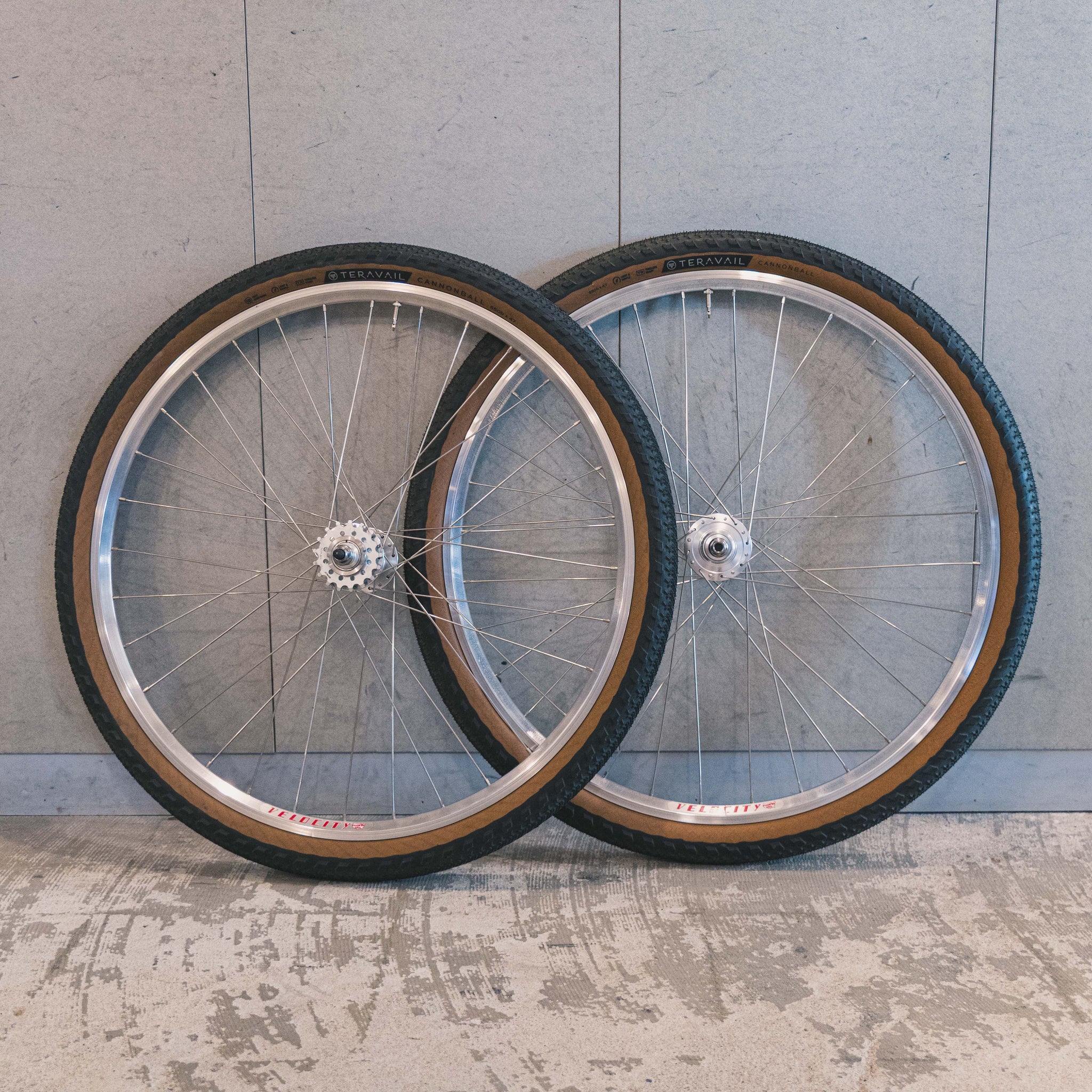 中古】VeloCity手組みホイールセット（ハブ：VeloCity、リム