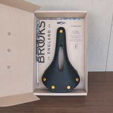 画像をギャラリービューアに読み込む, 【中古】BROOKS C17 CARVED GOLD RIVETS 未使用
