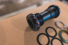 画像をギャラリービューアに読み込む, 【中古】Chrisking Bottom Bracket ブラック
