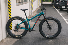 画像をギャラリービューアに読み込む, 【中古】Salsacycles Mukluk Sサイズ
