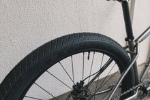 Load image into Gallery viewer, 【中古】SURLY LOWSIDE RAWカラーペイント Sサイズ サーリー
