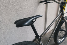 Load image into Gallery viewer, 【中古】SURLY LOWSIDE RAWカラーペイント Sサイズ サーリー
