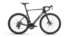 Load image into Gallery viewer, Cervelo Soloist 2027 Rival AXS 完成車 Black Magic 全体像
