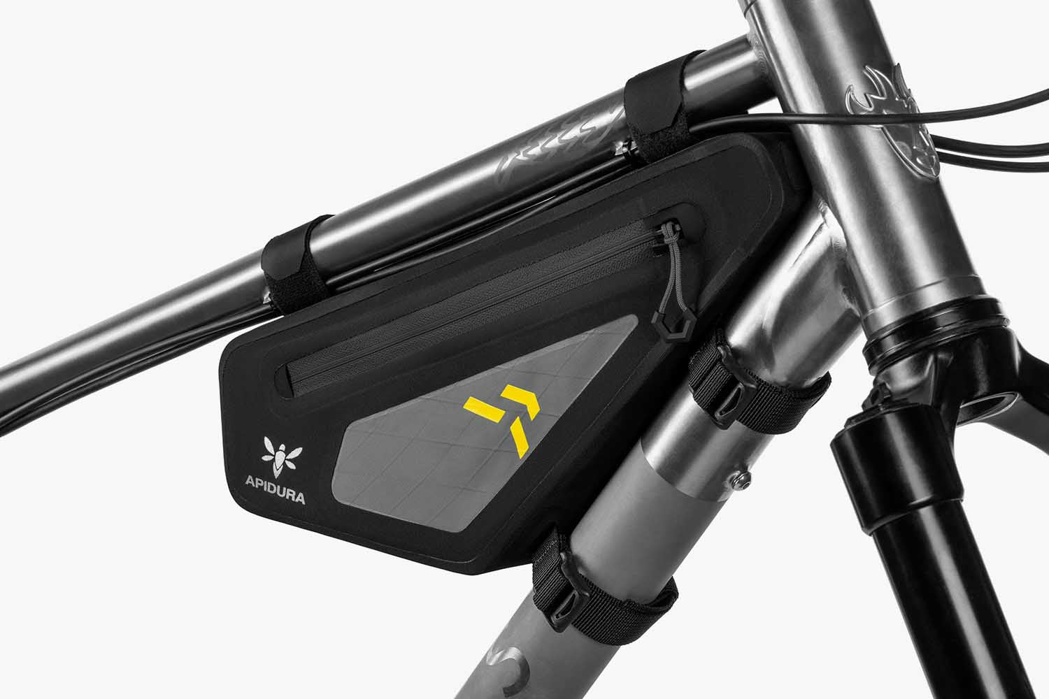 APIDURA バックカントリー フレームパック(2L) アピデュラ APIDURA バックカントリー フレームパック(2L) アピデュラ