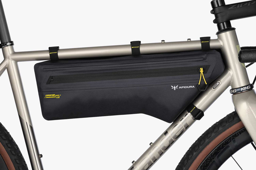  x Apiduraフレームバッグ APIDURA エクスペディション フレームバッグ 4.3L｜アピデュラ 防水
