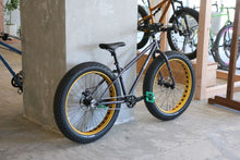 Load image into Gallery viewer, Surly / Pugsley
