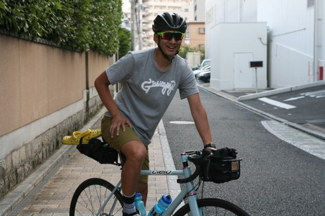 新品　バナナマン SKYDIVING TEE Tシャツ　Sサイズ 143-ss79162_128b.jpg