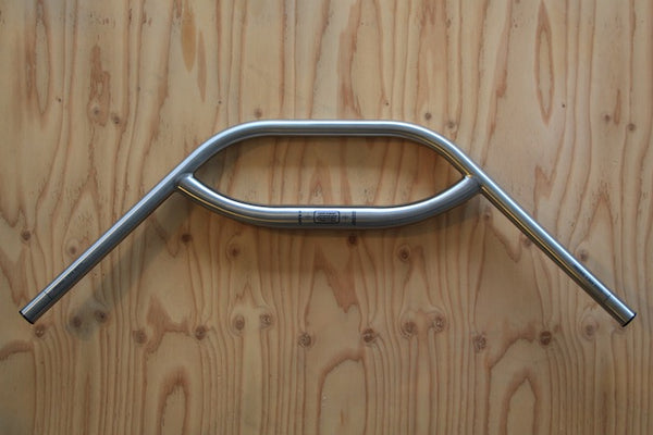 店頭販売のみ Jones H-Bar Loop Titanium 710mm ジョーンズ ハンドルバー – Grumpy Bike Shop