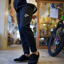 Load image into Gallery viewer, 【50%off】Chari＆co x LE COQ SPORTIF 18 TEAM BONDING PANTS パンツ チャリアンドコー

