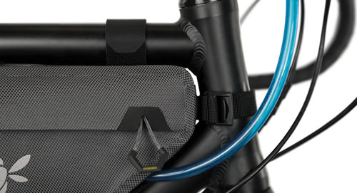 APIDURA エクスペディション フレームパック（4.5L）アピデュラ 
