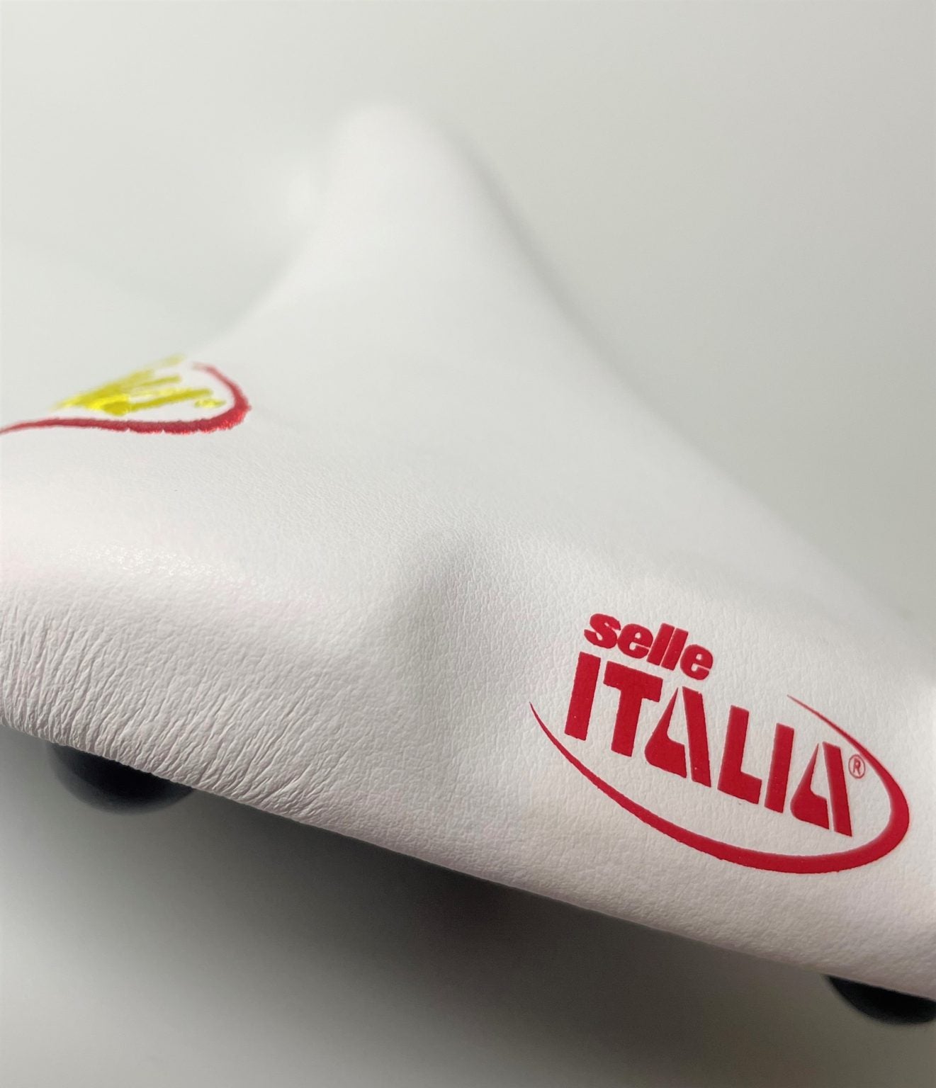 Selle Italia FLITE 1990 embroidery ホワイト セライタリア フライト サドル – Grumpy Bike Shop